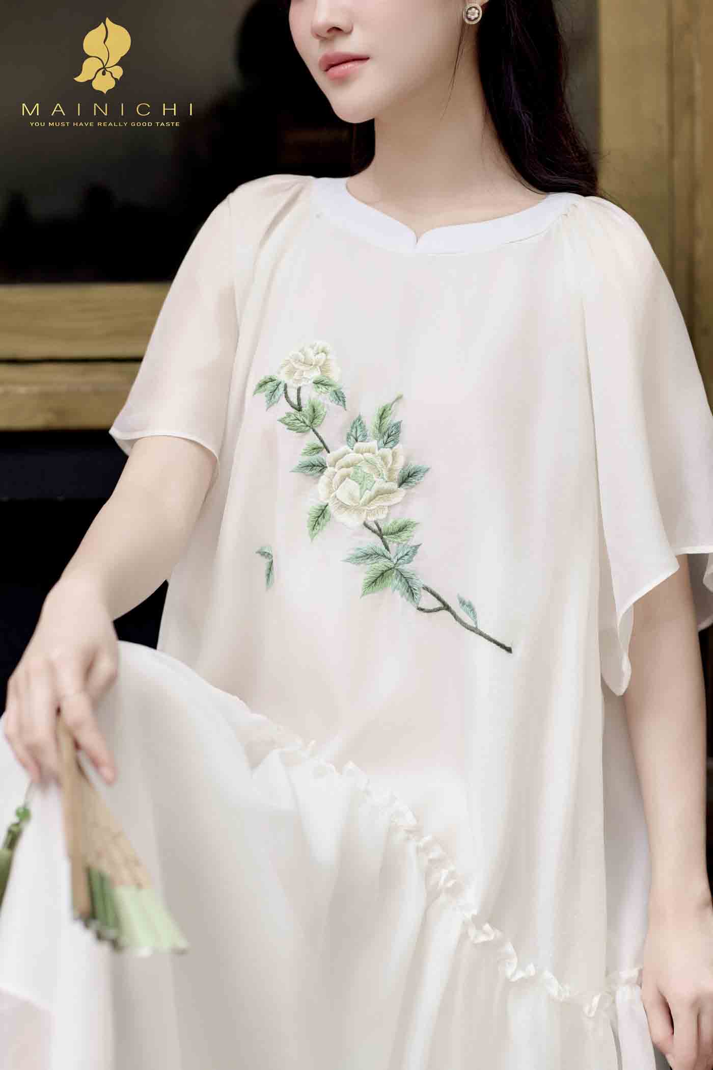 Váy Hoạ Tình Kem