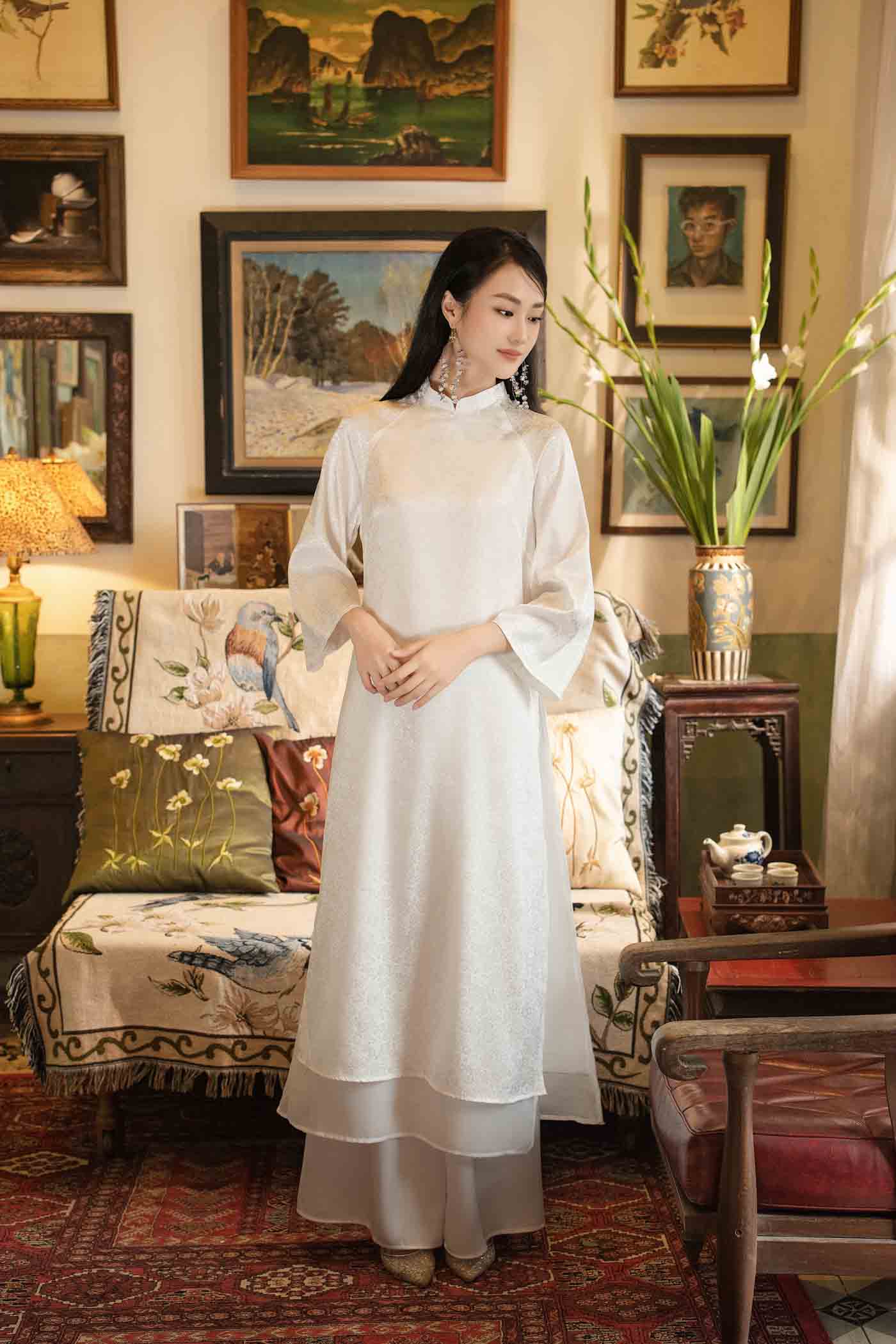 BST Túc Mỹ: Trắng
