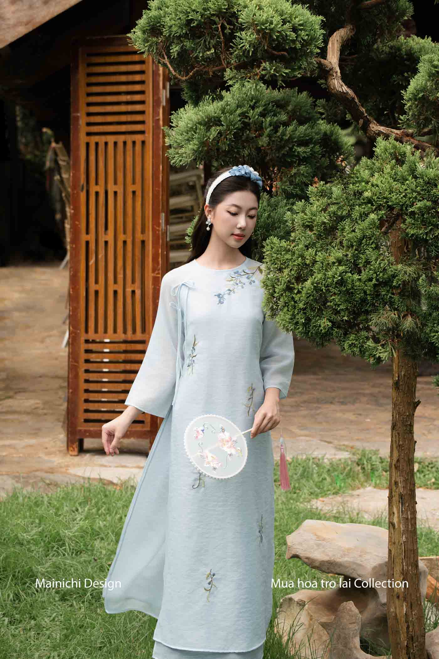 BST Tiêu Lạc: Xanh dương nhạt