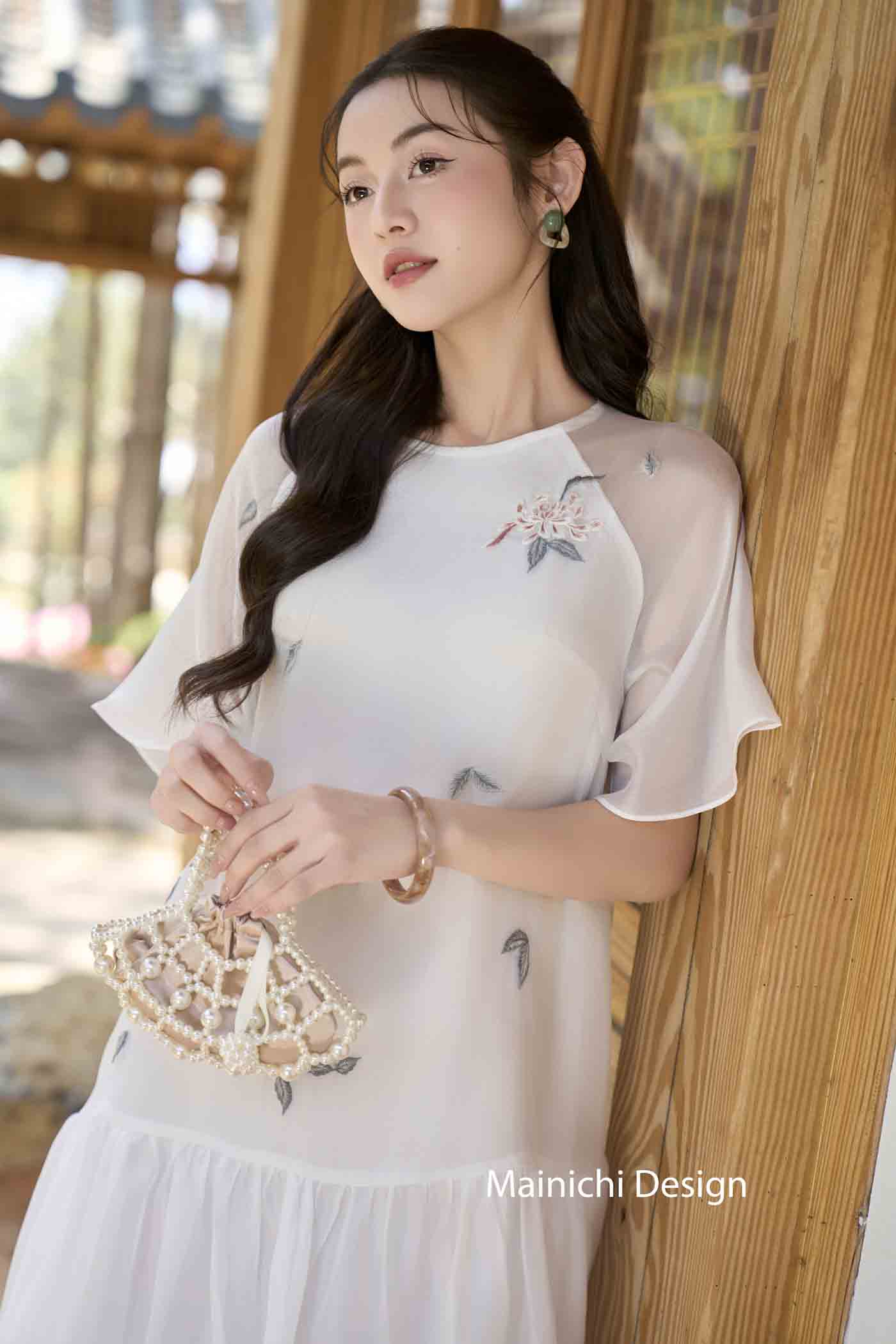 Váy Mây Trắng