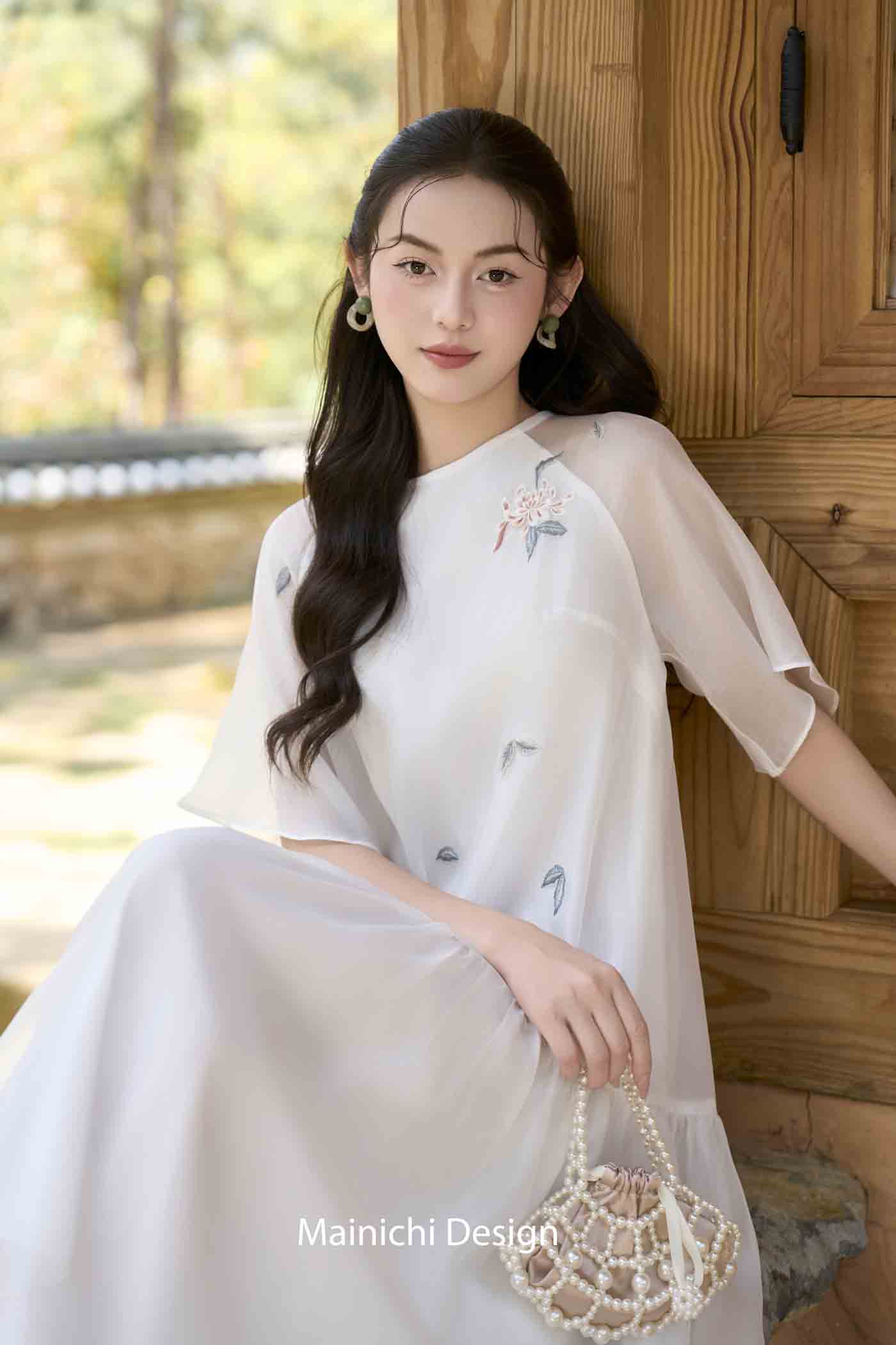Váy Mây Trắng