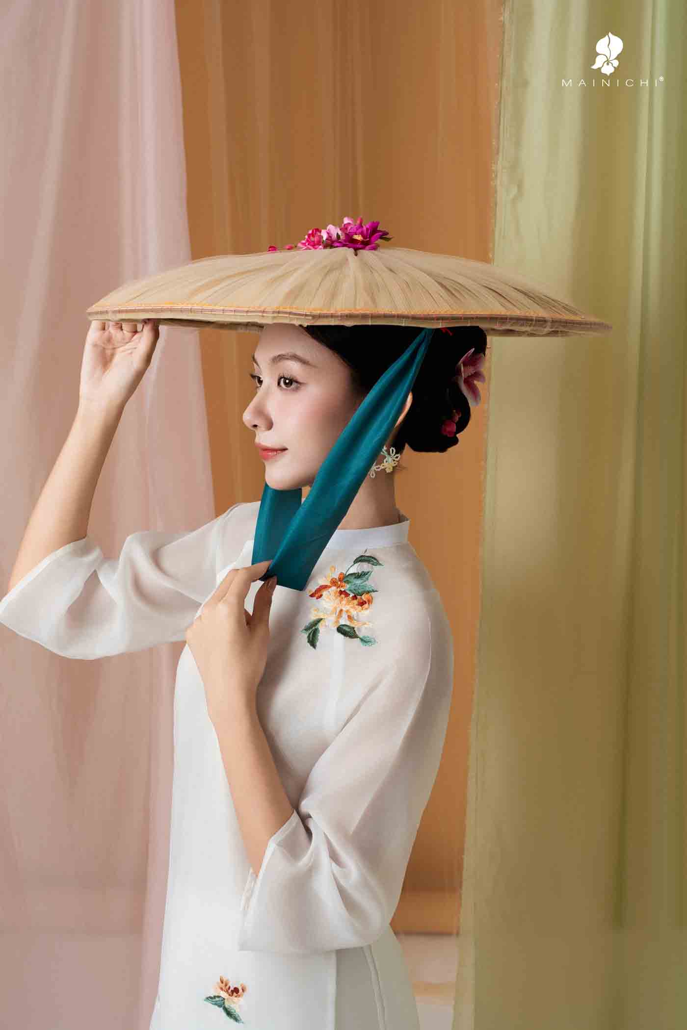 BST Tường Diên: Trắng