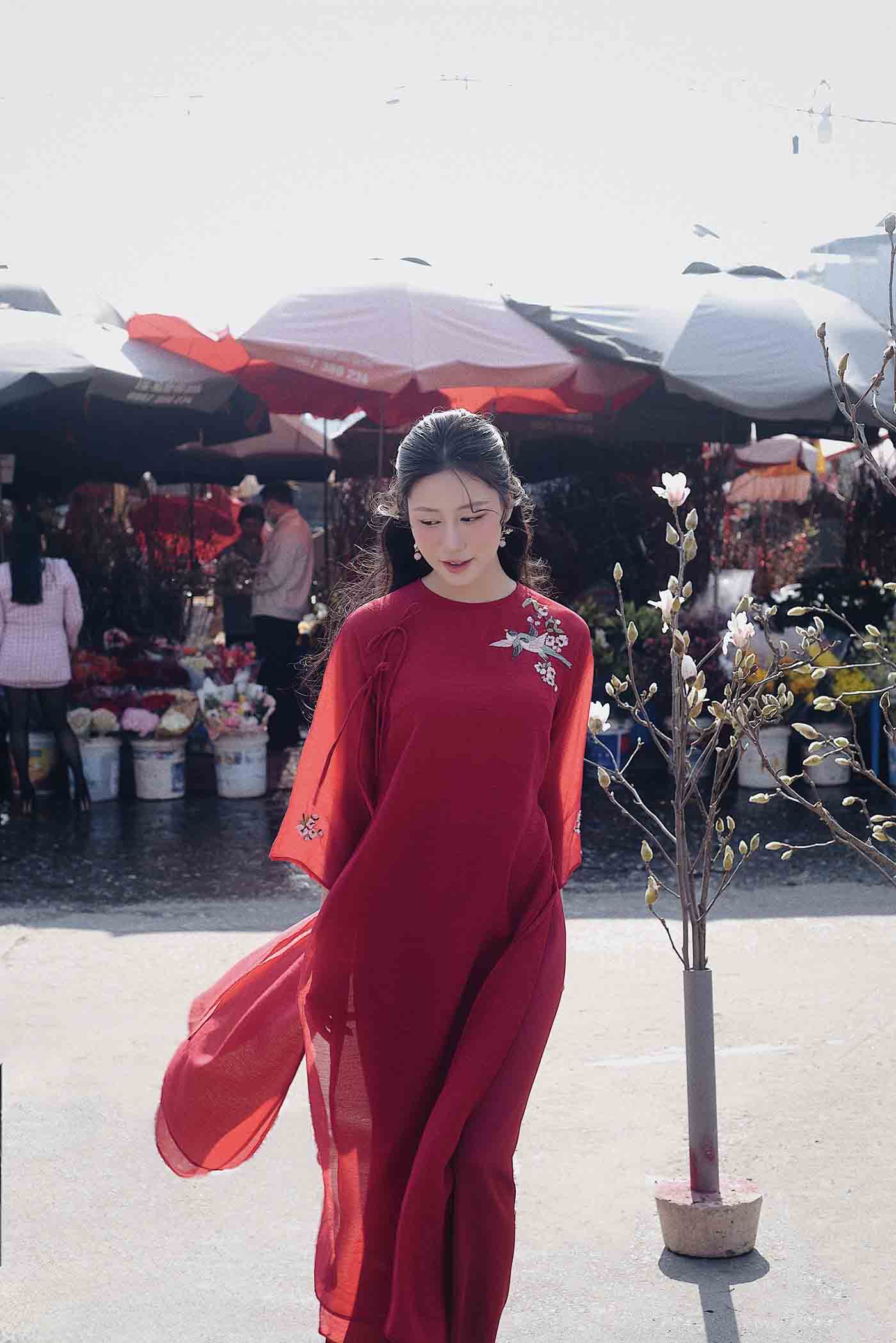 BST Tiêu Lạc: Đỏ
