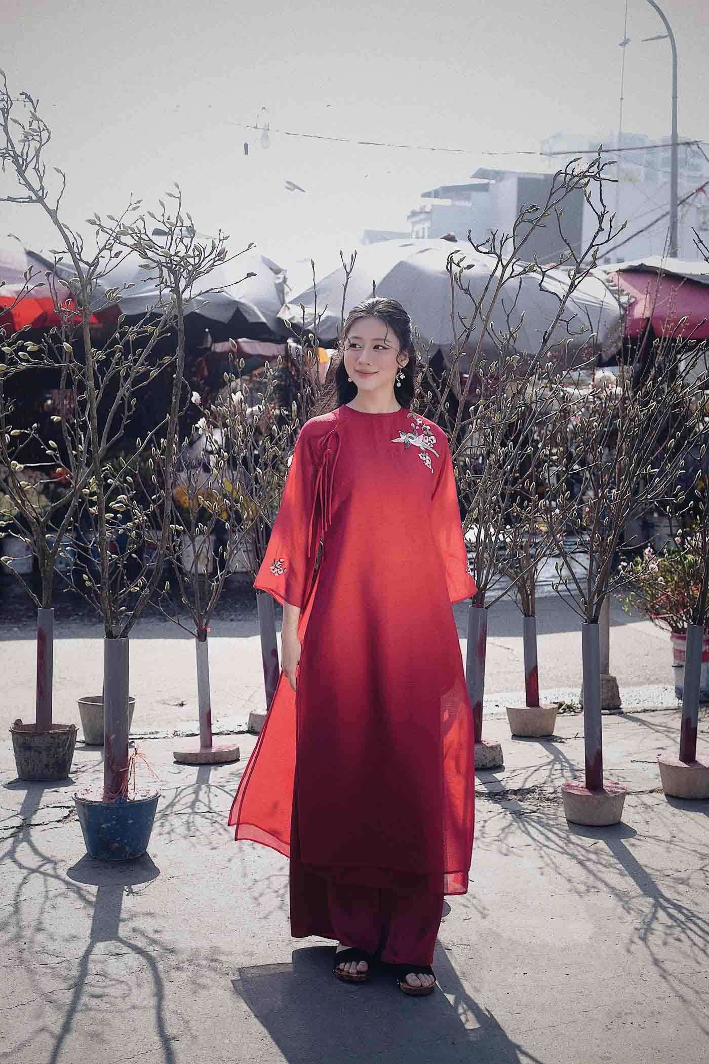 BST Tiêu Lạc: Đỏ