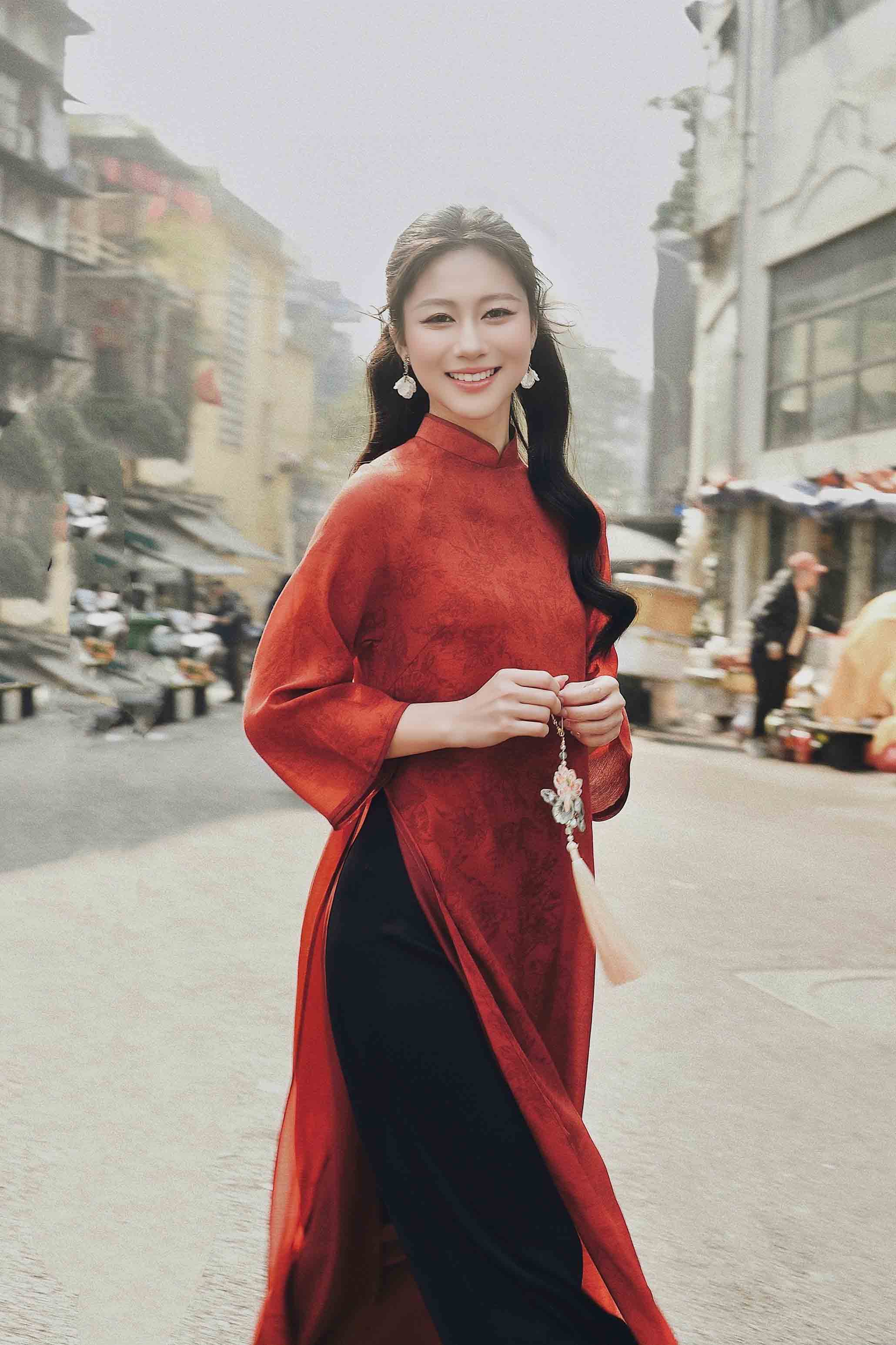 BST Mộc Miên: Đỏ Trầu